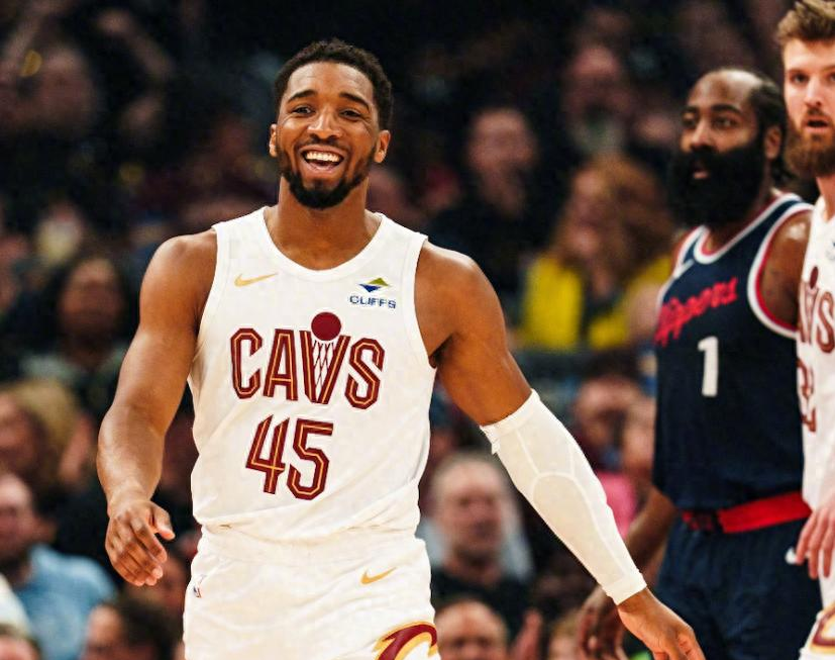 洛杉矶快船内部会议纪要流出:冲刺阶段造点机会,NBA季后赛使命明确,高层口径保持一致的简单介绍 洛杉矶快船内部会议纪要流出:冲刺阶段造点机会,NBA季后赛使命明确,高层口径保持一致的简单介绍