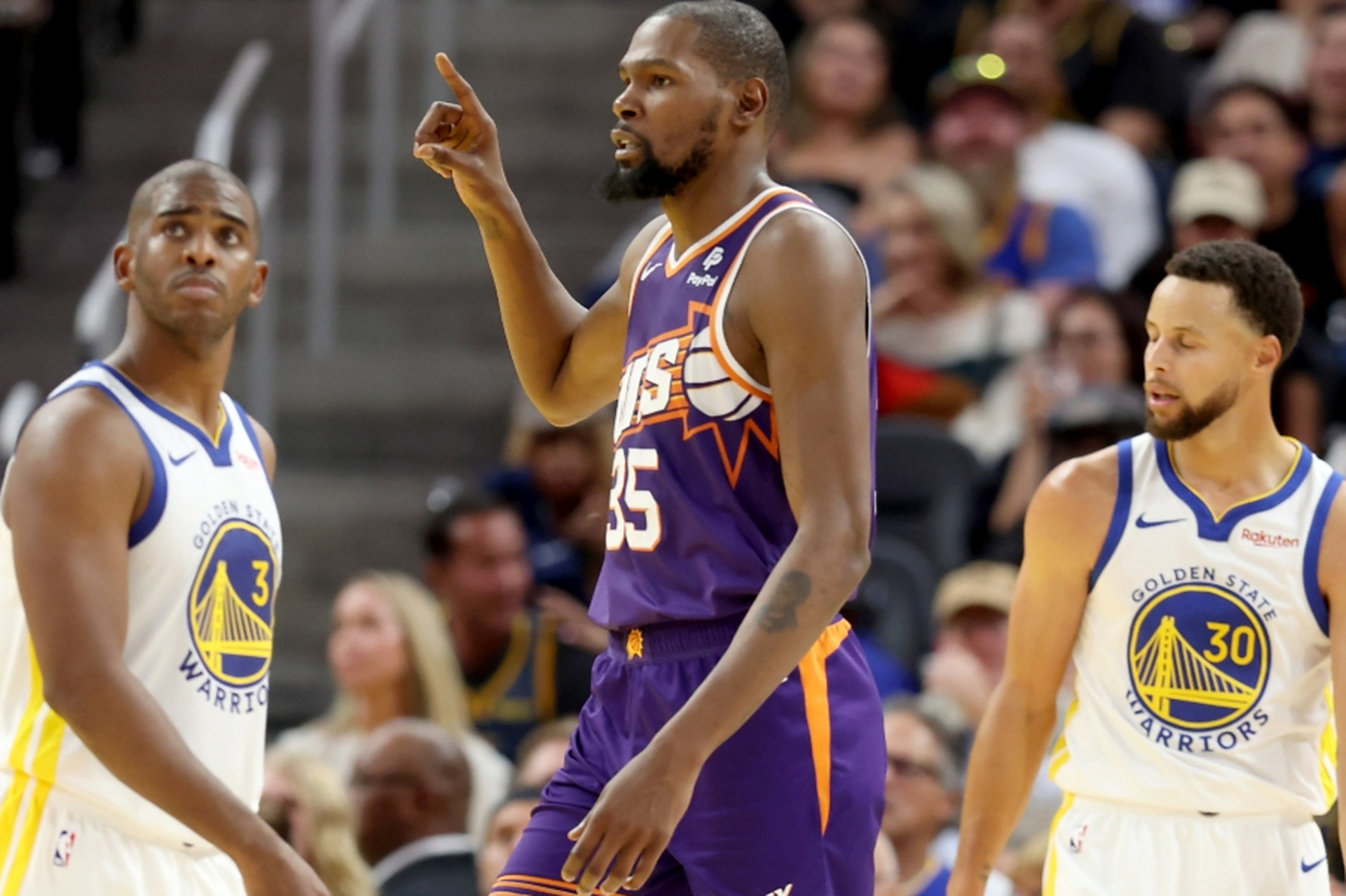 关于里程碑夜！菲尼克斯太阳再遭质疑；NBA常规赛赛后刷纪录；球迷炸锅；赛程密集仍需轮换的信息